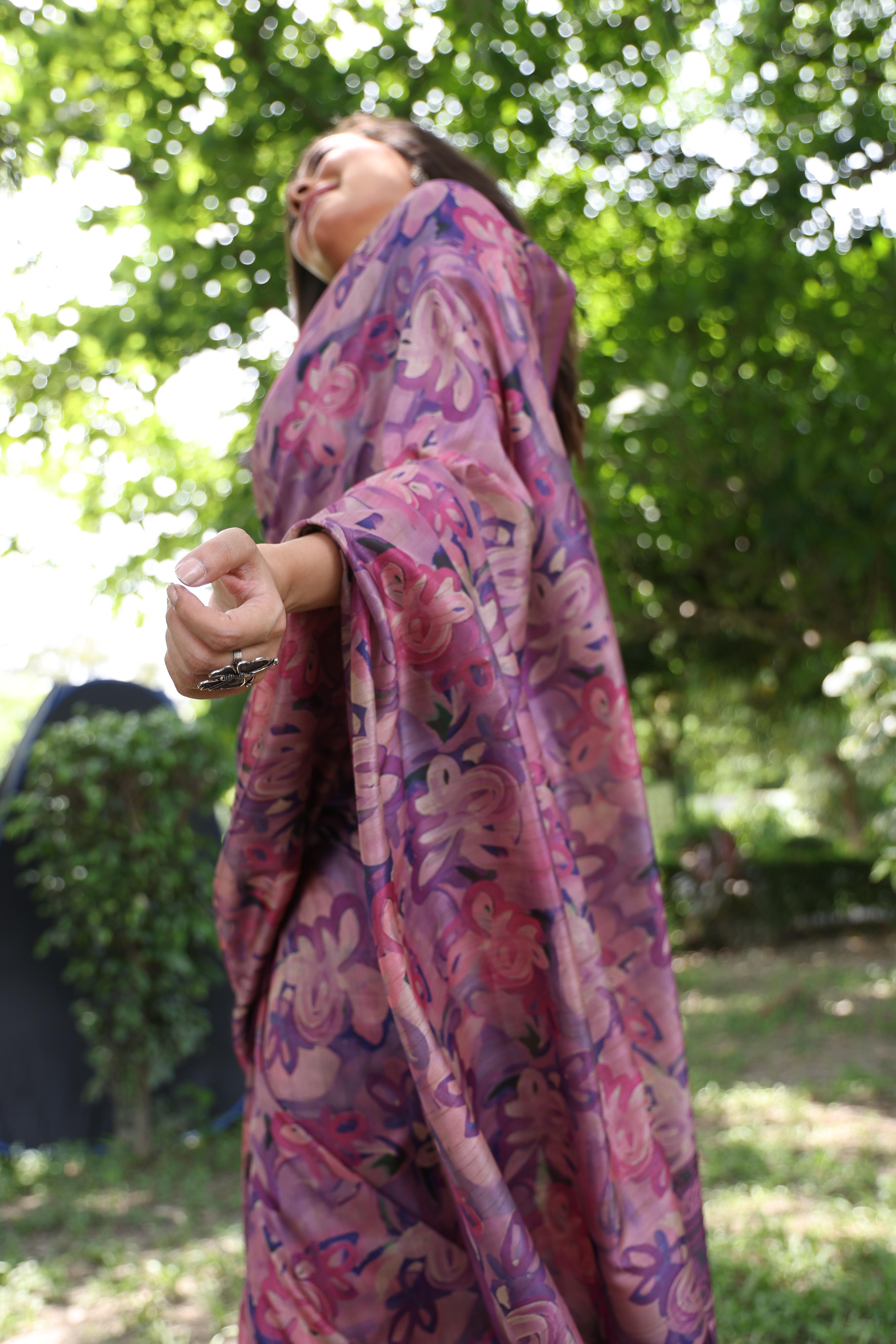 Kashi- Kalamkari Saree Floral Design Tussar Silk Blend Zari Weaving Border And Rich Pallu With Blouse