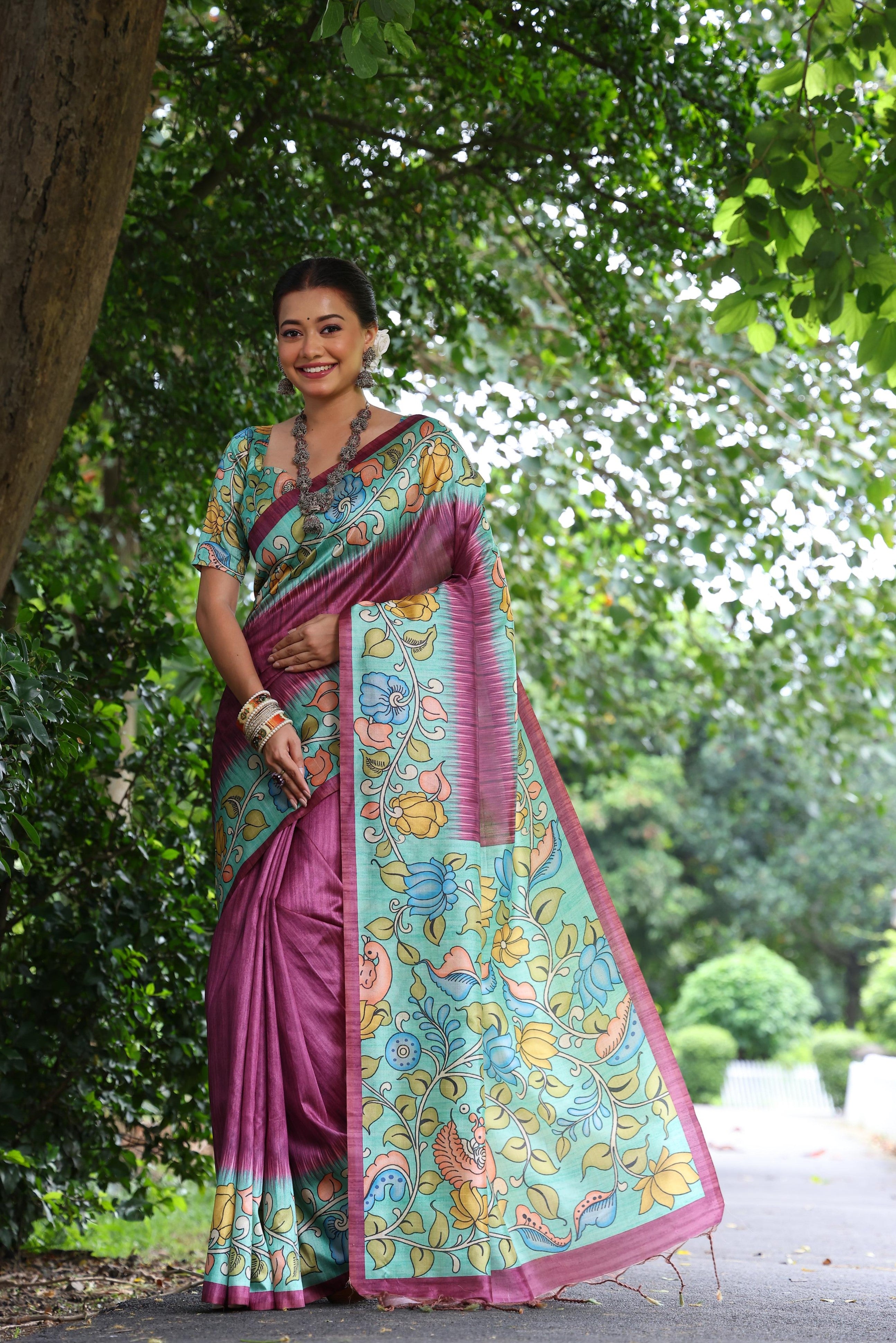 Kajal- Women Tussar Silk Saree with Kalamkari Print