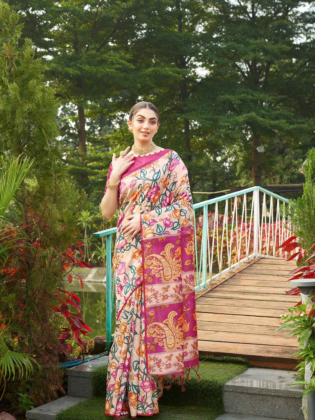 Pardeshi -Kalamkari printed saree with solid border
