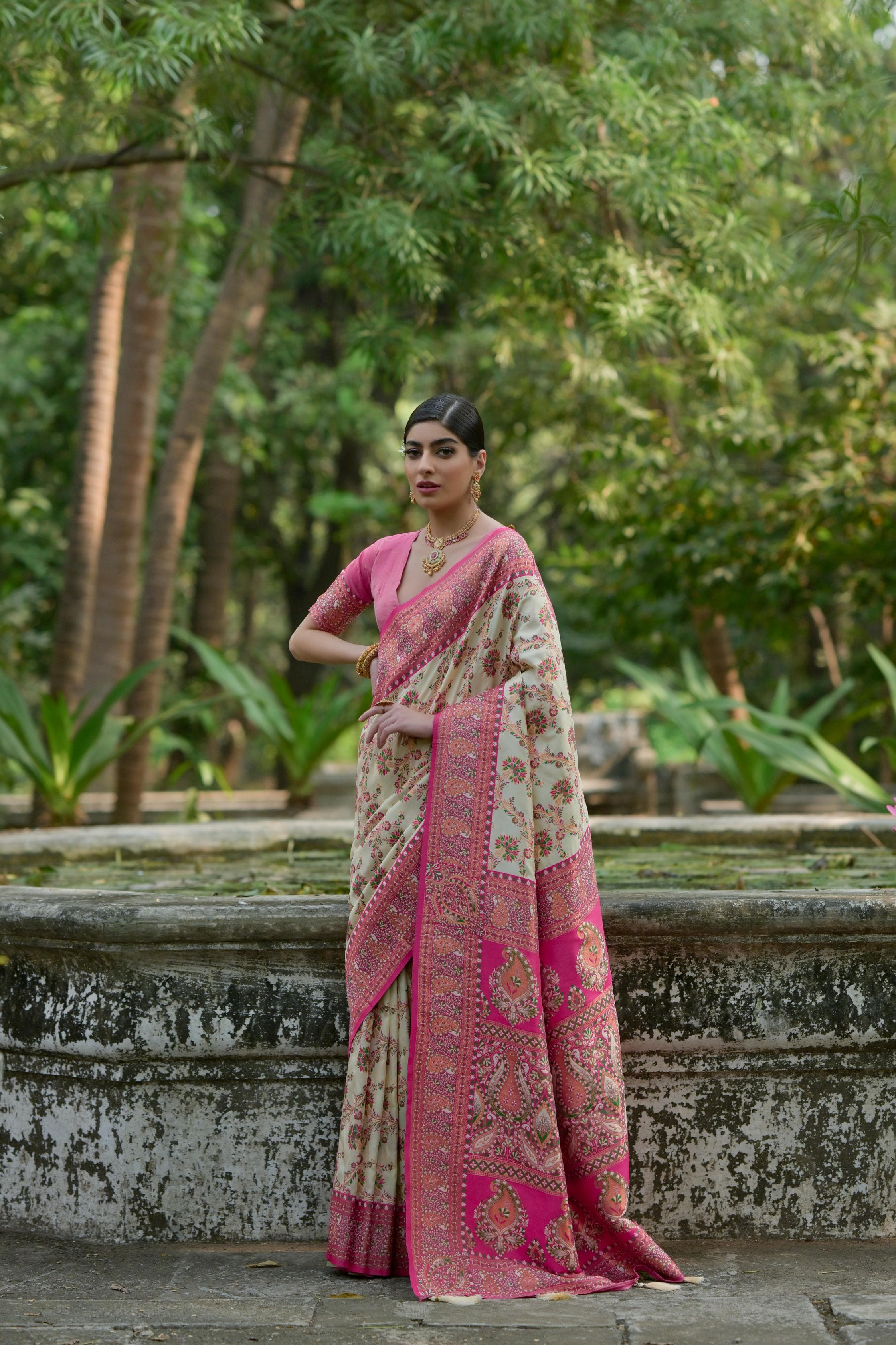 Meer- Elegant Cream & Magenta Banarasi Silk Saree with Intricate Floral Weave