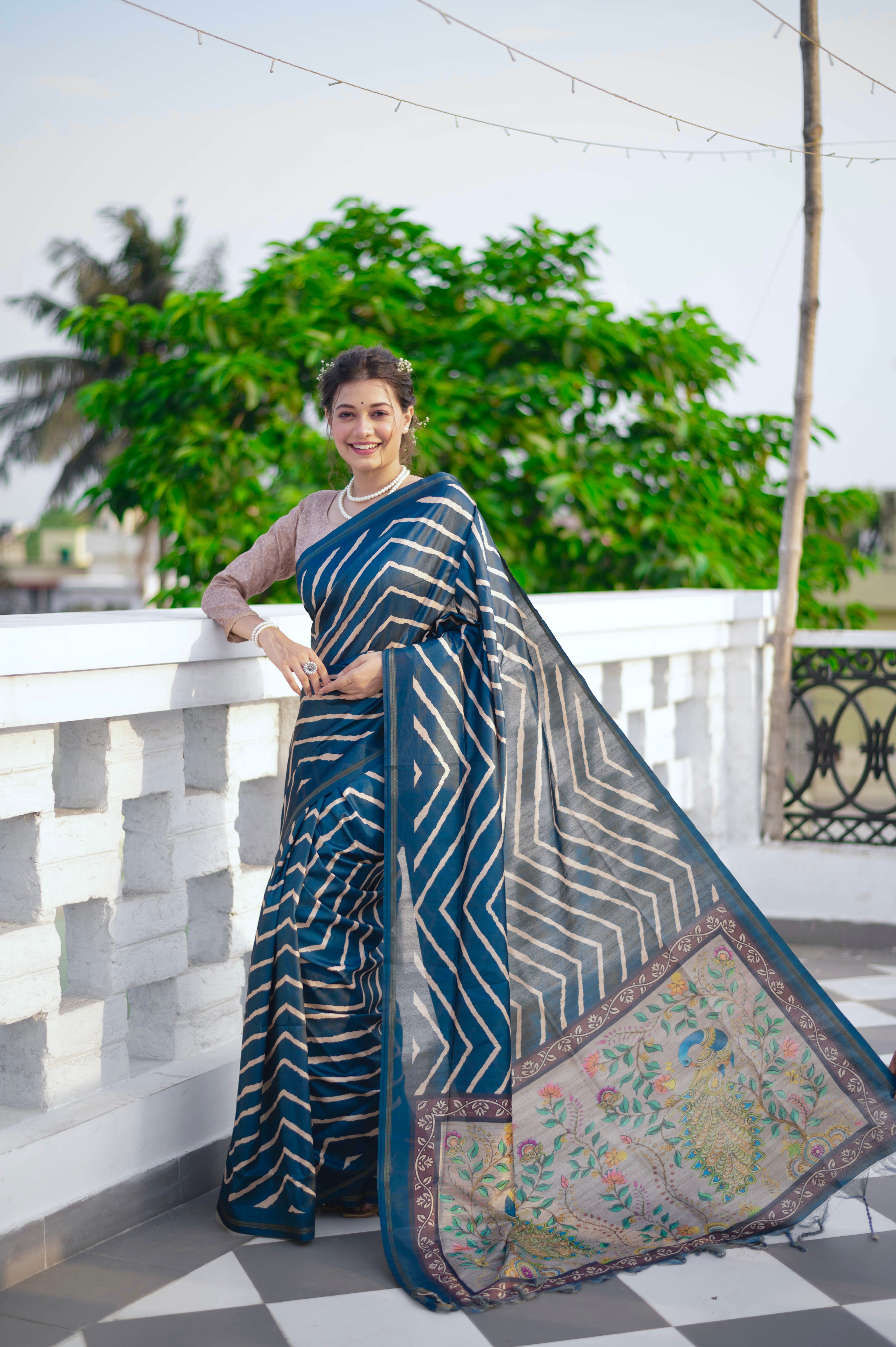 Leheriya - Printed Art Silk Saree in Peach