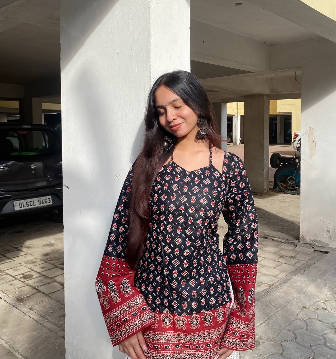 Mohini- Ethnic wardrobe with this elegant Hand print