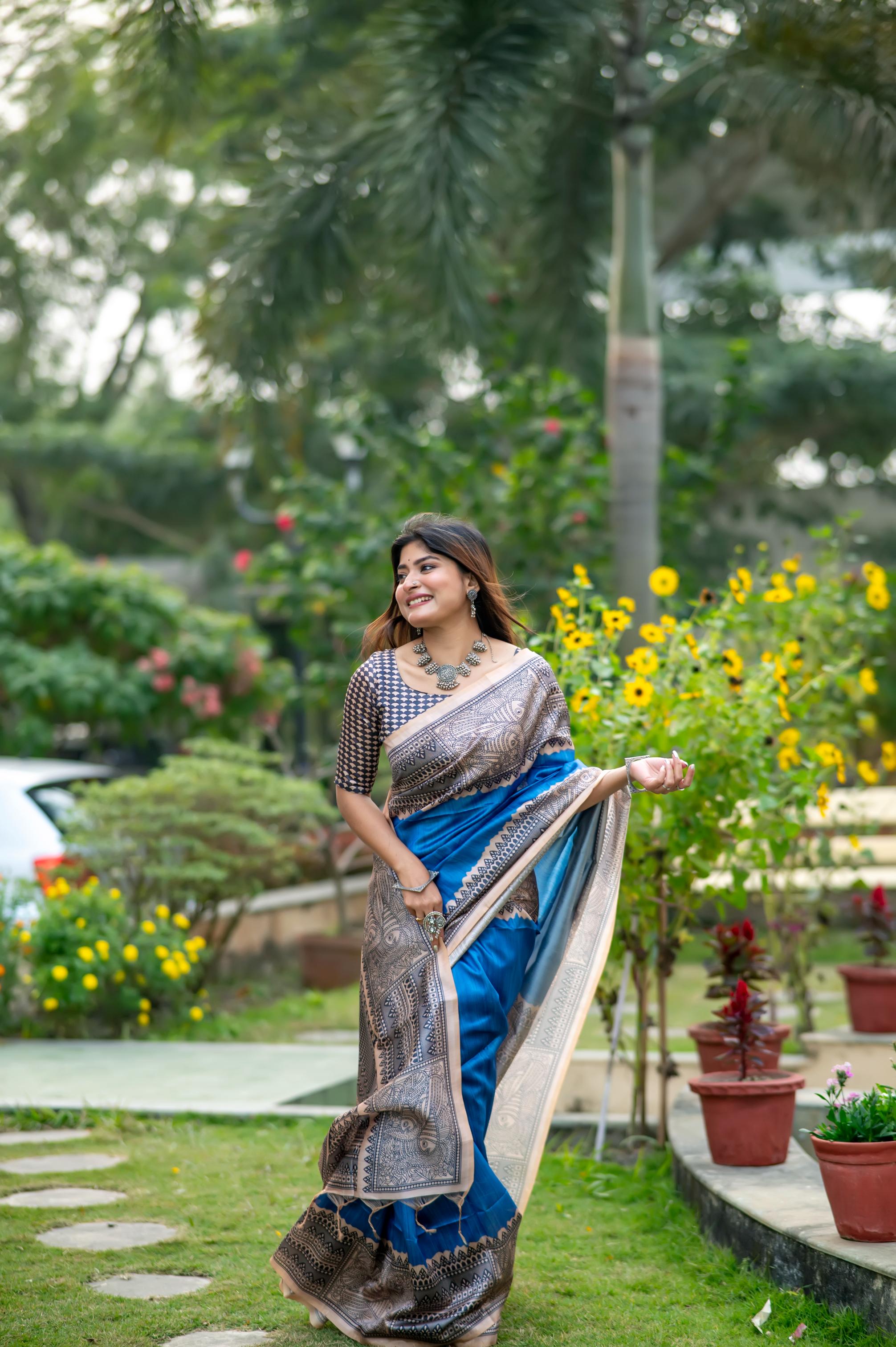 Muskan- Traditional Warli Print Saree in Copper & Charcoal Hues