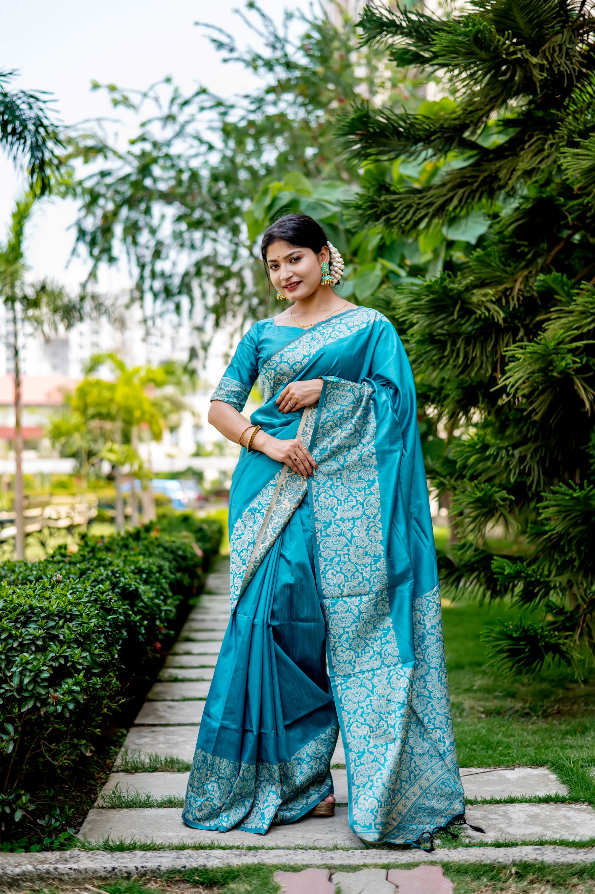 Skon -Royal Saree Heritage, Redefined
