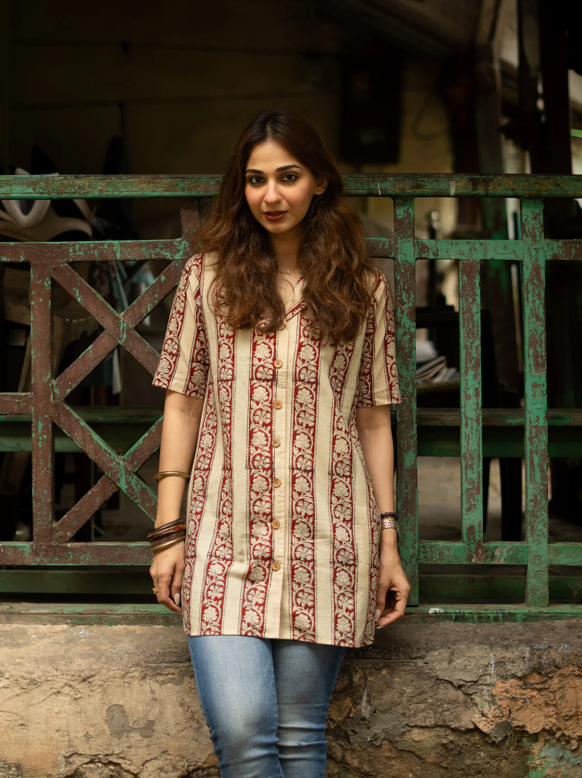 Lin- Short Kurti Style Top for Casual & Daily Wear