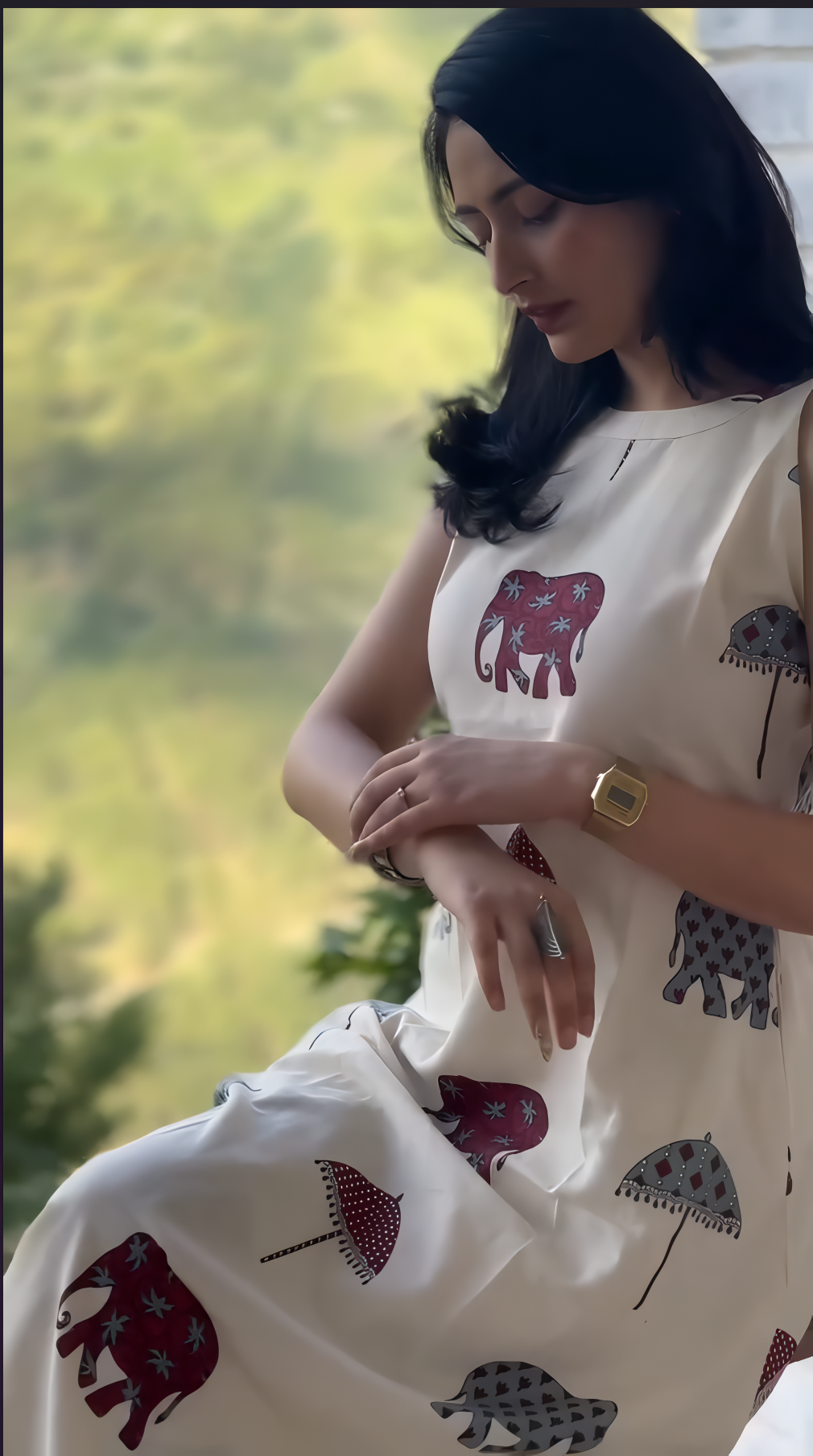 H&F- A must-have kurta set print work and soft fabric