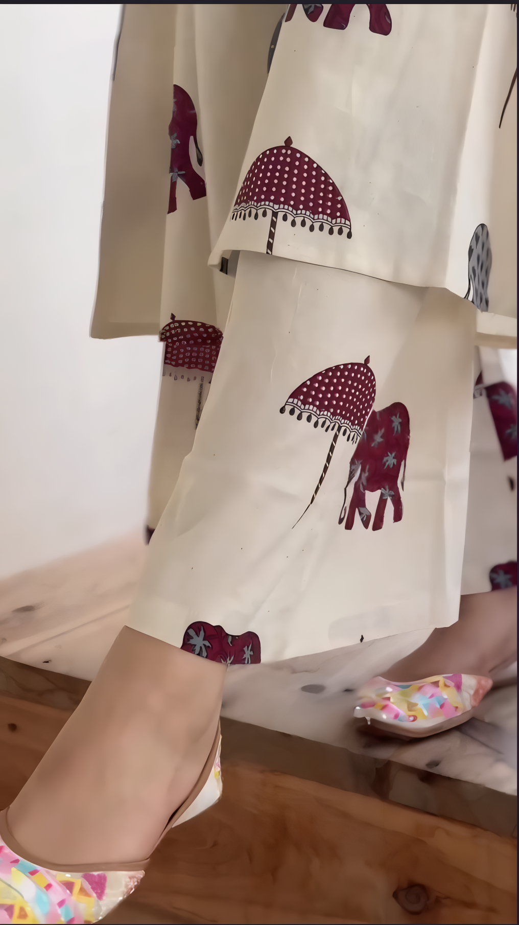 H&F- A must-have kurta set print work and soft fabric