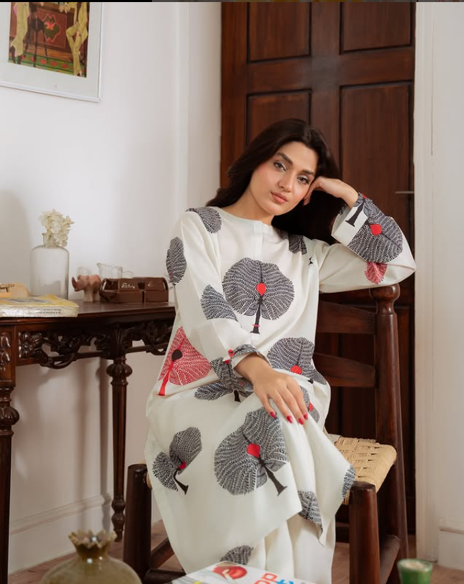 Kira-ccIvory Serenity Co-Ord Set with Abstract Leaf Prints