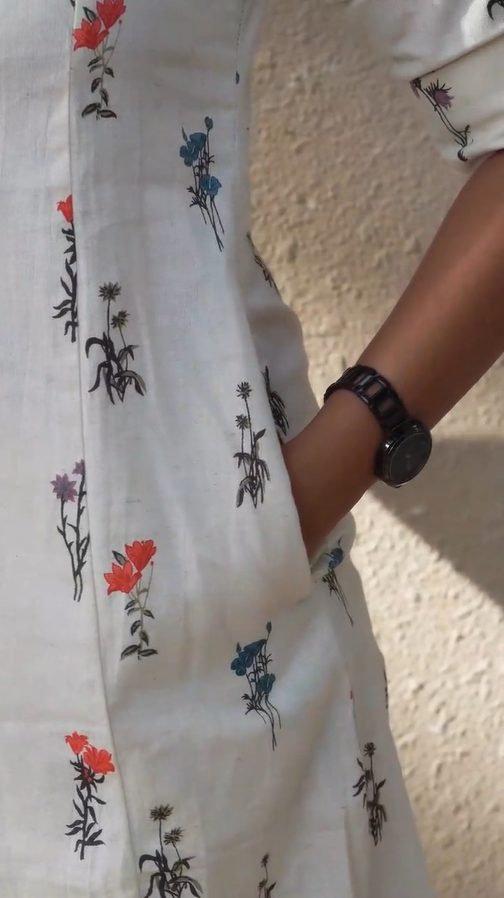 Pakhdi- Whispering Florals. Timeless Style,  Minimal floral prints. Maximum elegance.