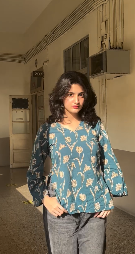 Ruhani -Cotton printed slit cut kurti