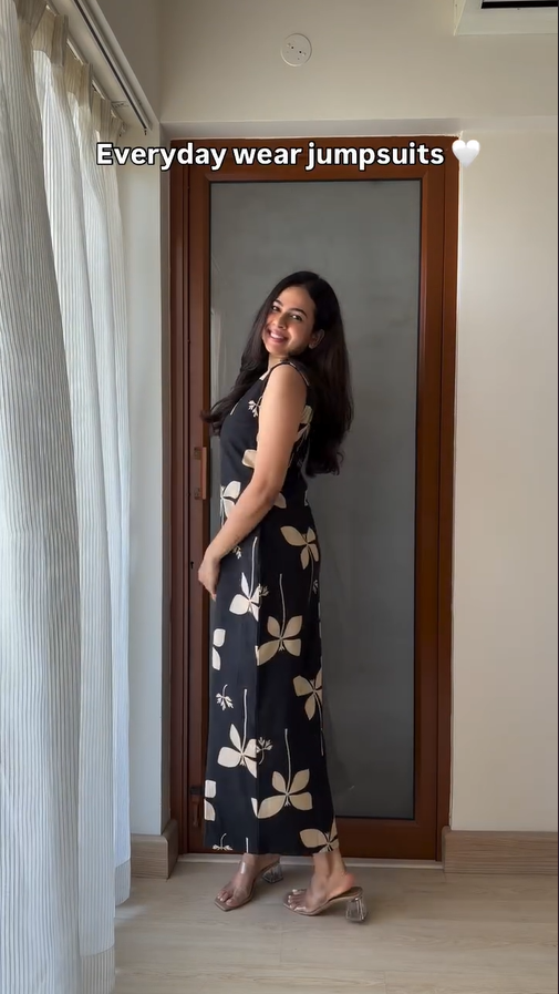 Titli- A must-have kurta set print work and soft fabric