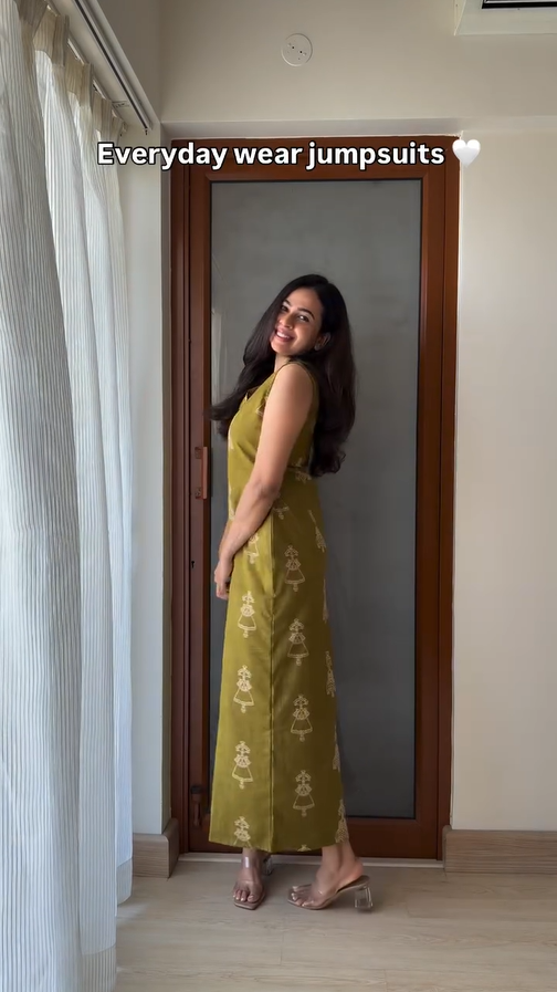 Titli- A must-have kurta set print work and soft fabric