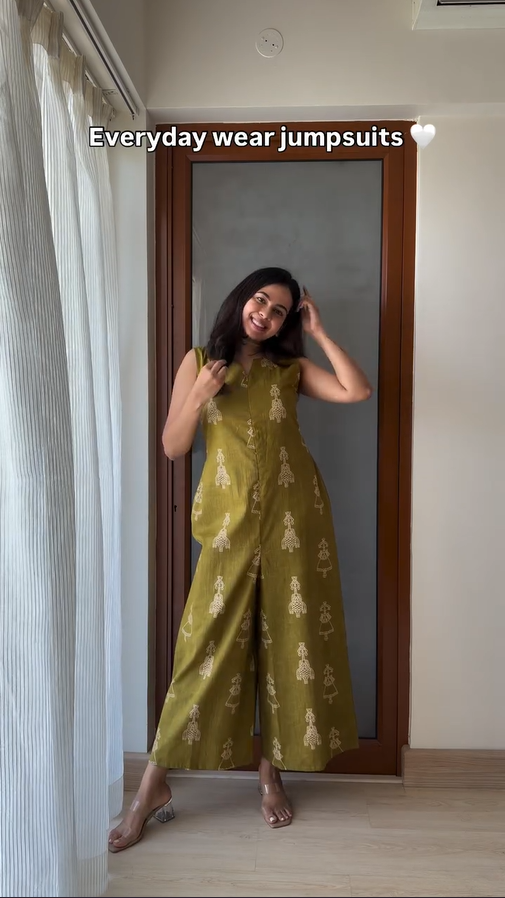 Titli- A must-have kurta set print work and soft fabric