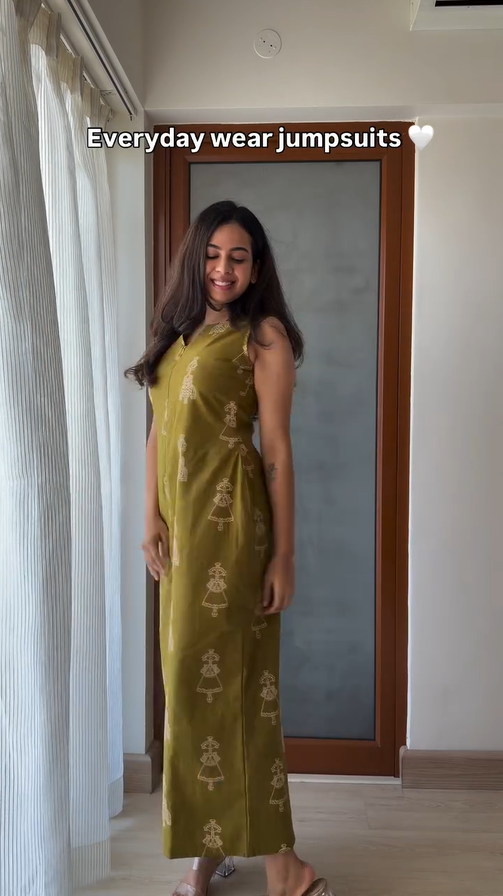 Titli- A must-have kurta set print work and soft fabric