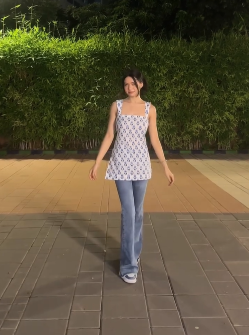 Jeny - Pure Muslin  printed slit cut kurti