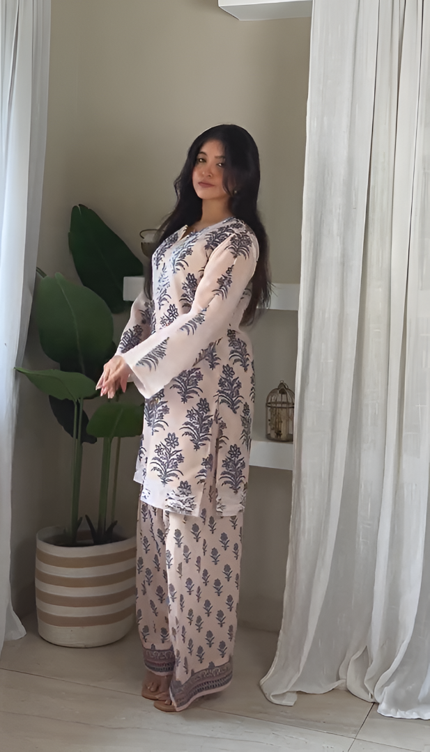 Pari- Kurtis set Bandhani printed kurti top with round neck