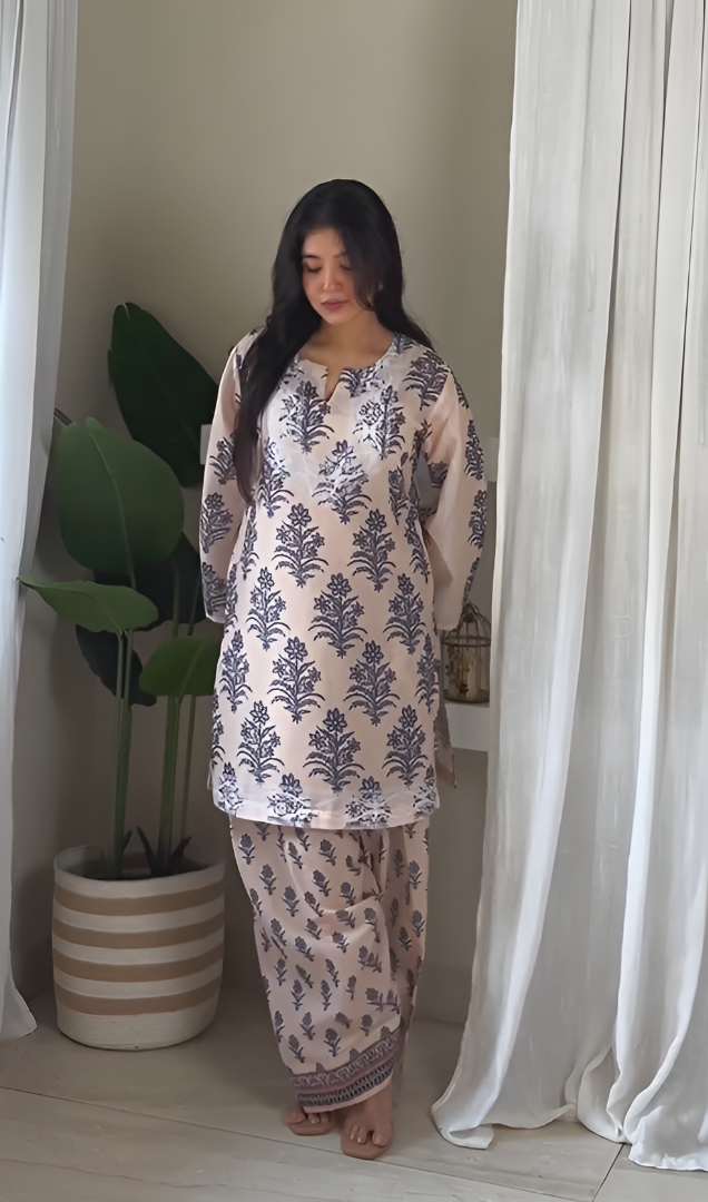 Pari- Kurtis set Bandhani printed kurti top with round neck