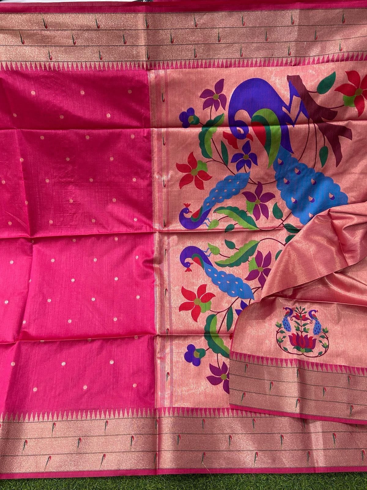 Queen- SUPERHIT DESIGN LAUNCHING IN PAITHANI PATOLA CONCEPT