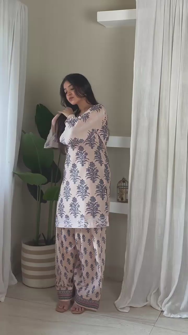 Pari- Kurtis set Bandhani printed kurti top with round neck